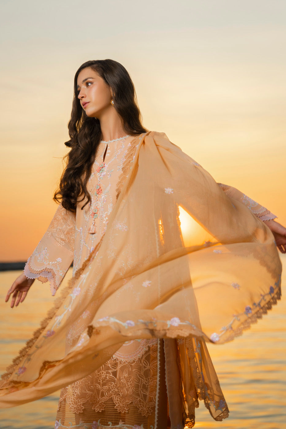 RTS | SHIRT, TROUSER & DUPATTA view 3