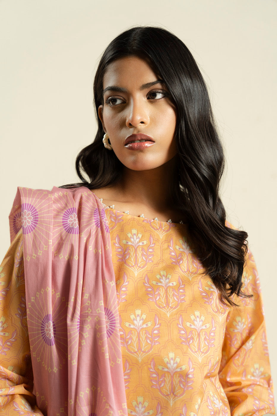 RTS | SHIRT & DUPATTA view 3