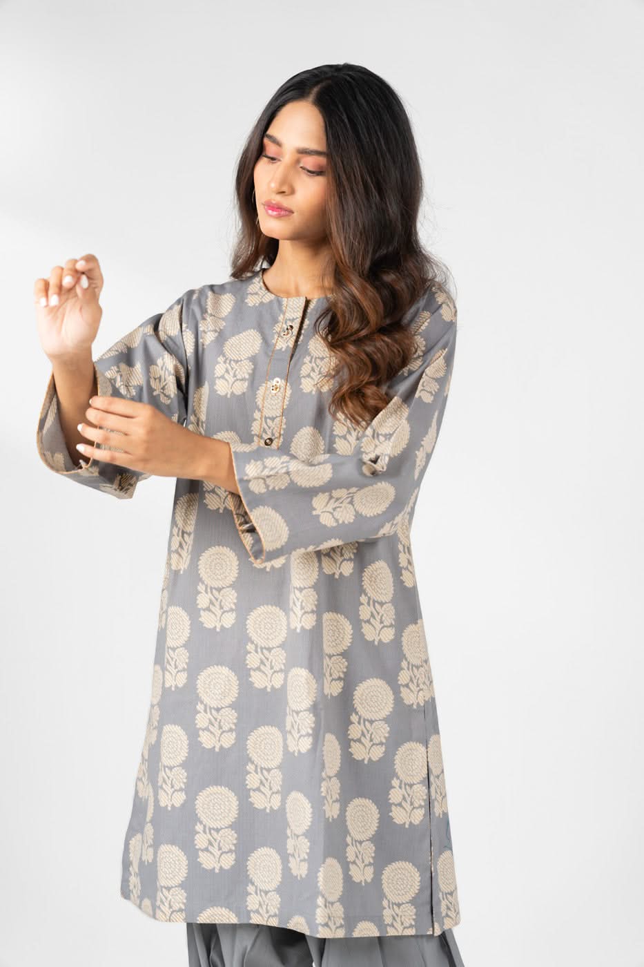 RTW | KURTI alternate view