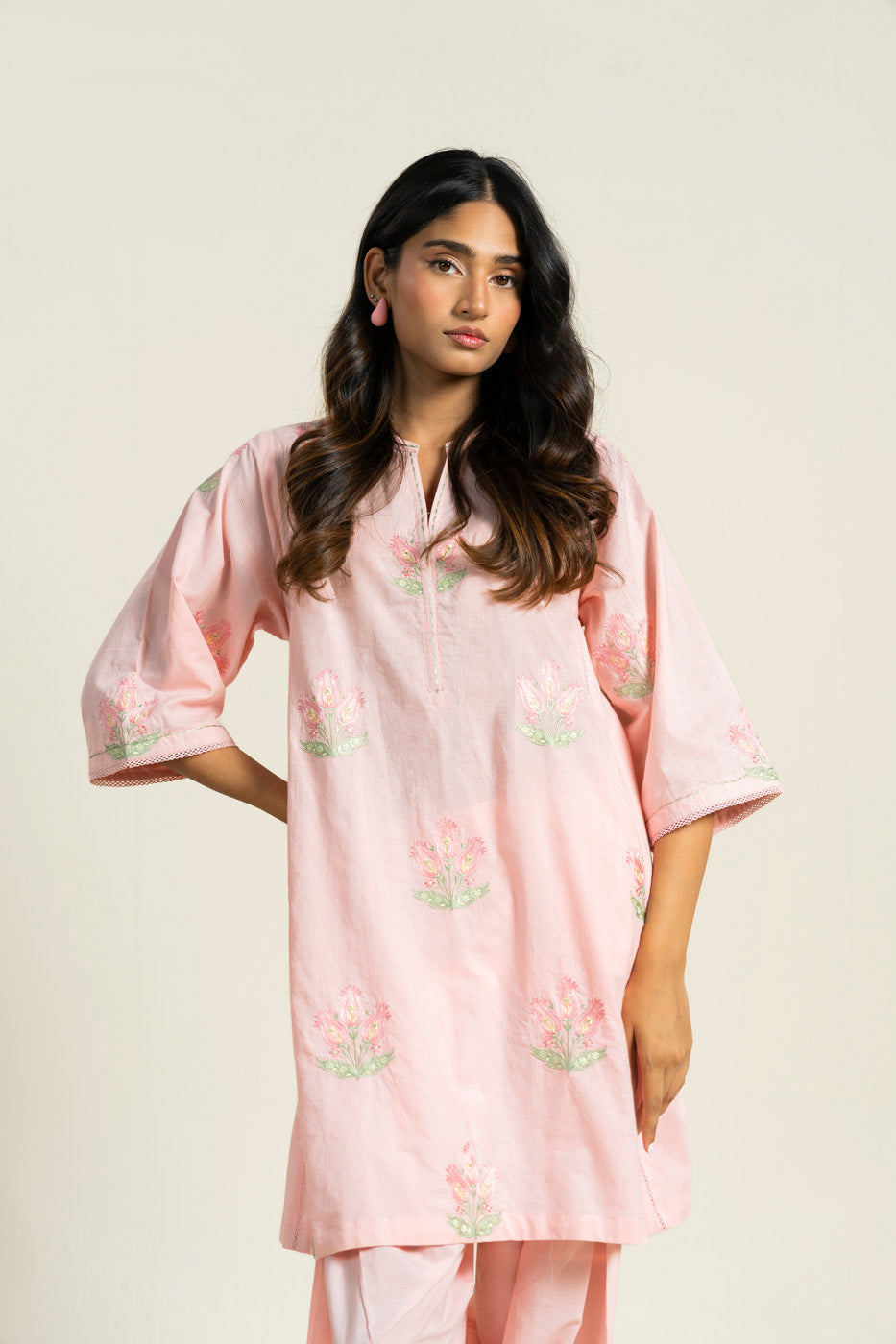 RTW | SHIRT & SHALWAR alternate view
