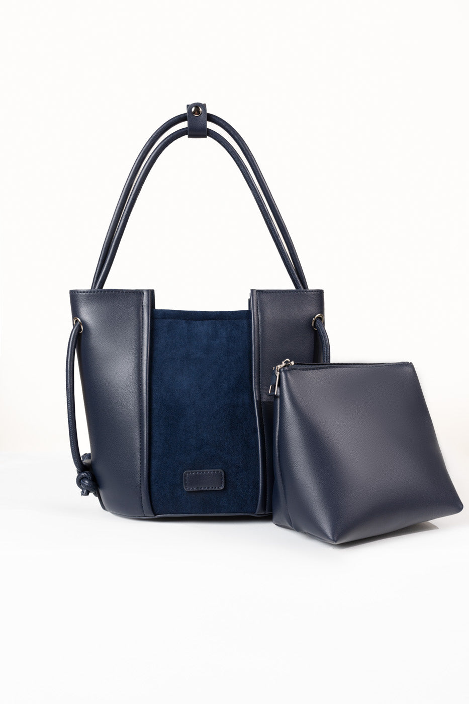 STRUCTURED BUCKET BAG