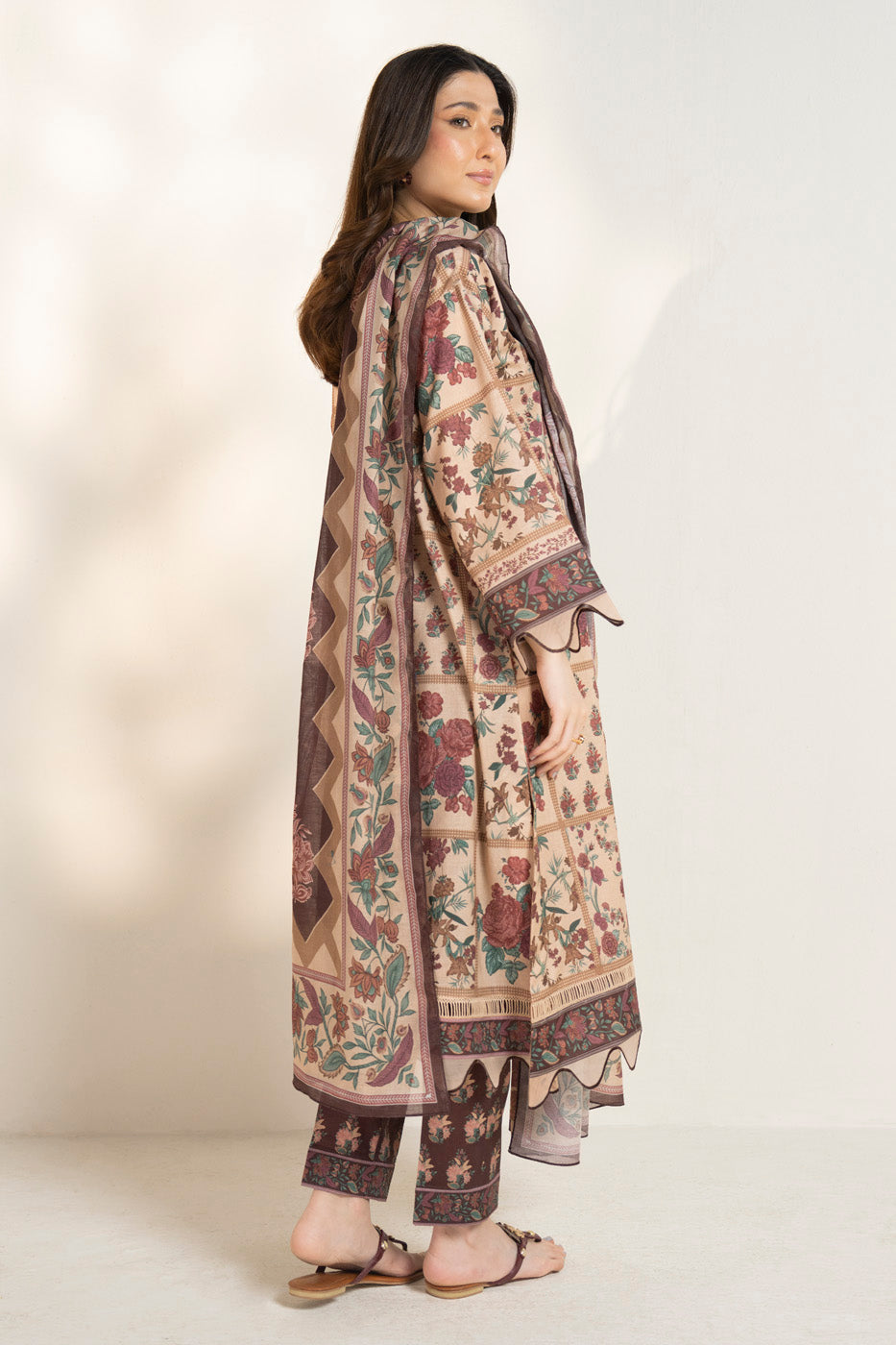 RTS | SHIRT, TROUSER & DUPATTA view 4