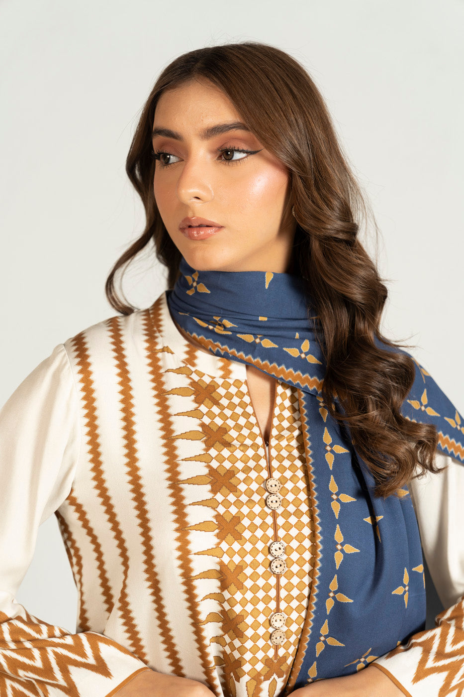 RTS | SHIRT , TROUSER & DUPATTA view 3