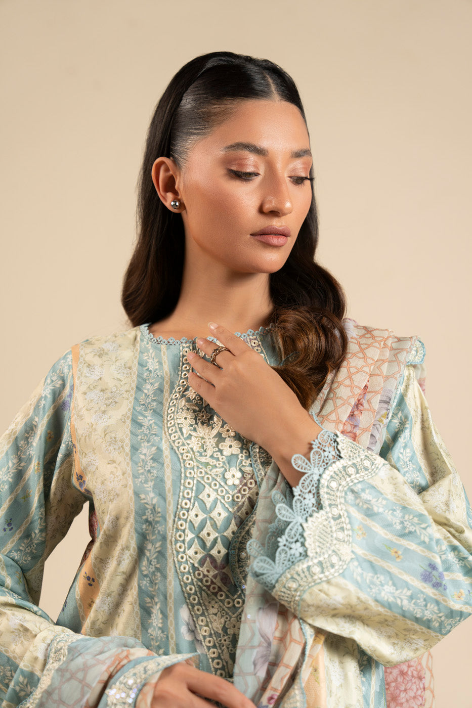 RTS  | SHIRT, TROUSER & DUPATTA view 3