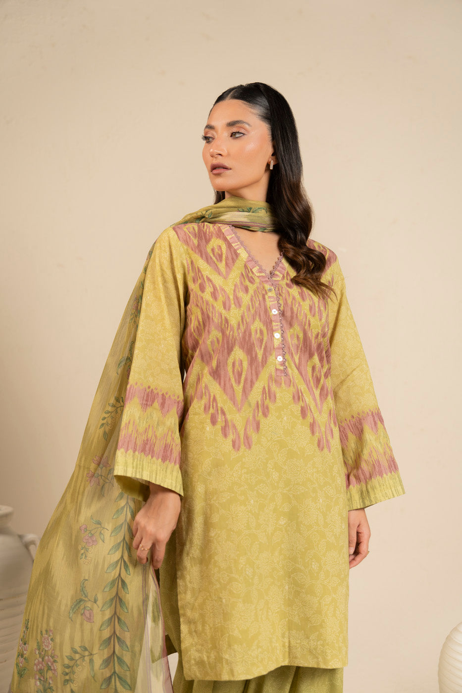 RTS | SHIRT, TROUSER & DUPATTA alternate view