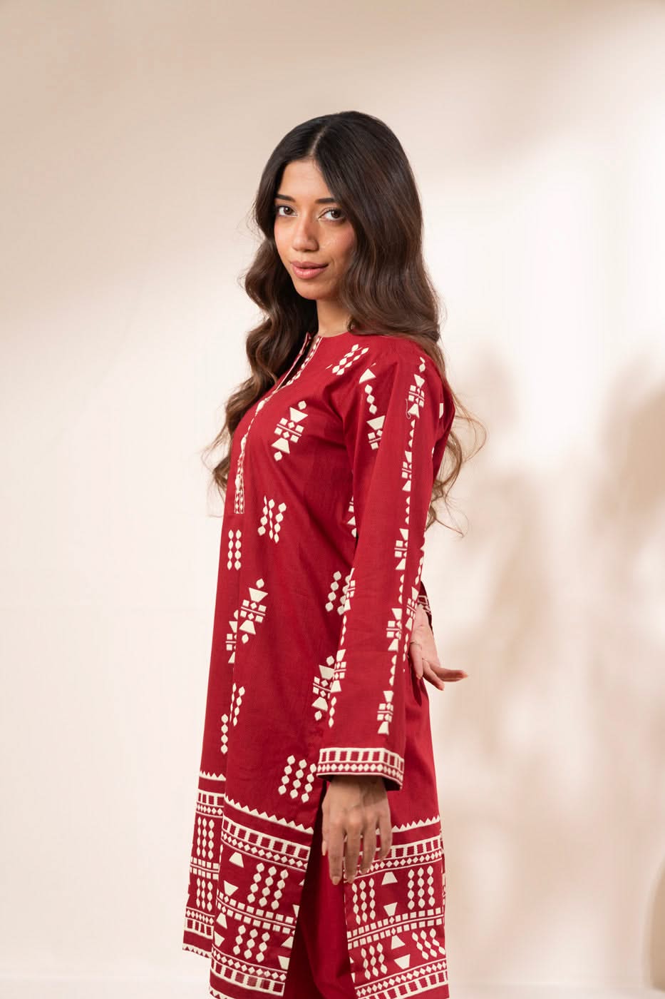 RTW | SHIRT & DUPATTA alternate view