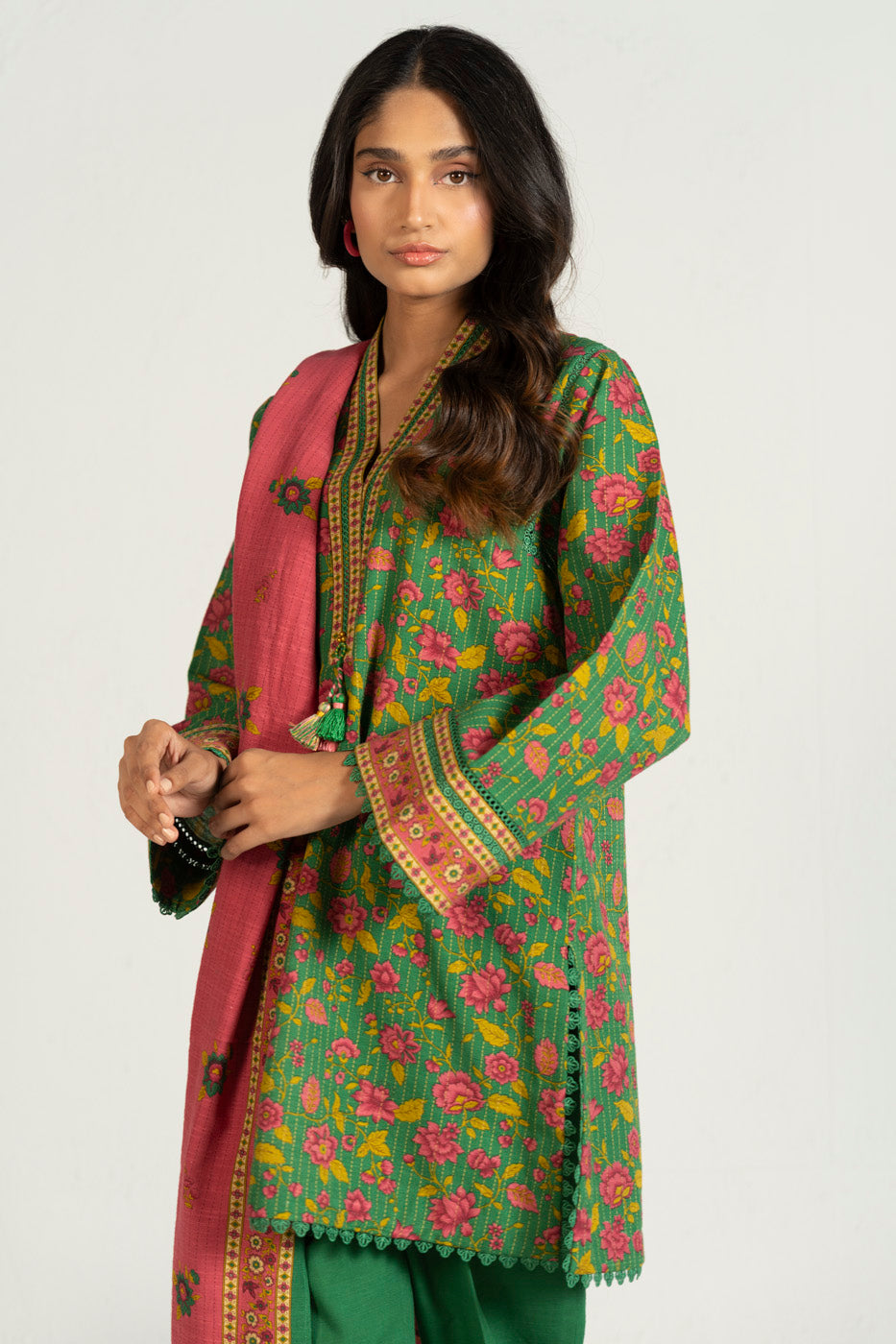 RTS | SHIRT & DUPATTA alternate view