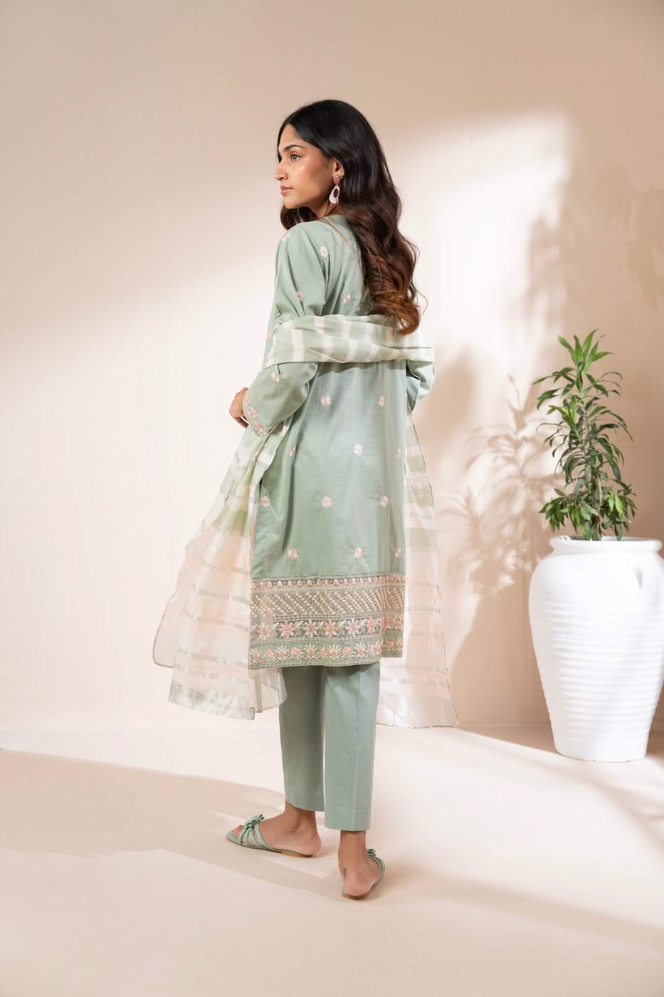 RTW | SHIRT & DUPATTA view 4