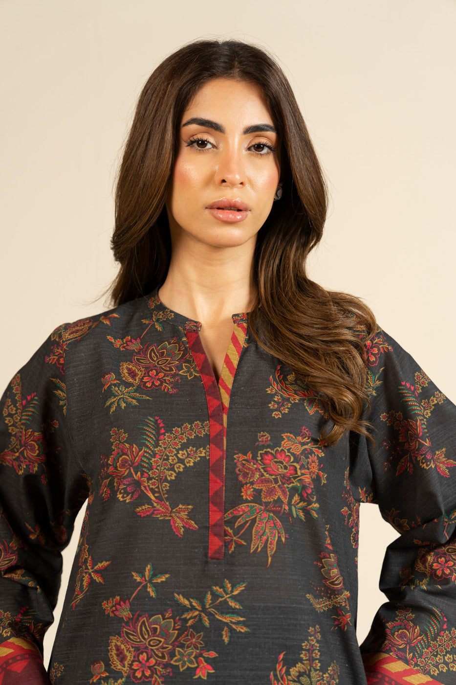RTW | SHIRT view 3