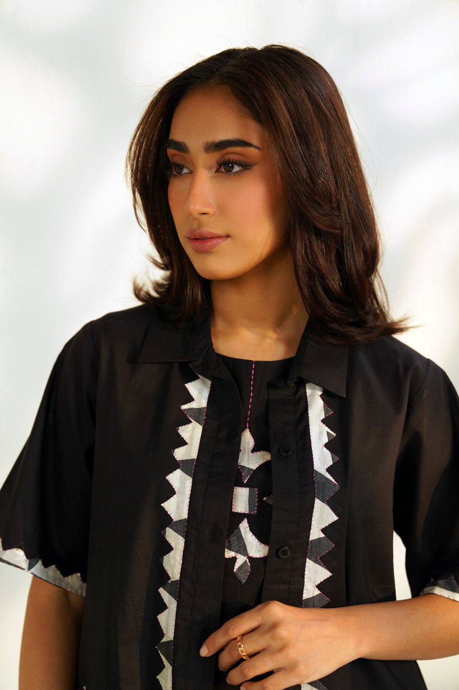 RTW | SHIRT view 3