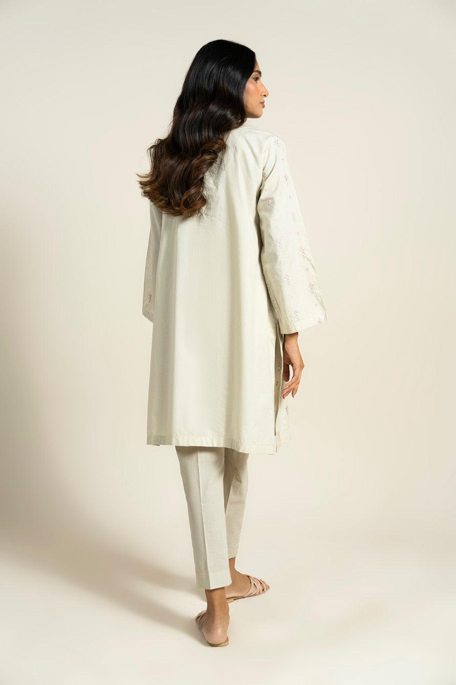 RTW | SHIRT view 4