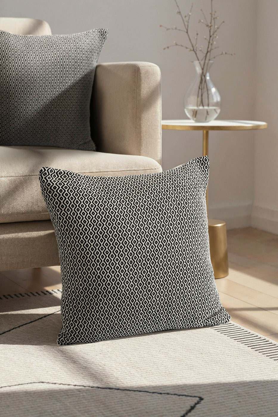 HOME | CUSHION COVER alternate view