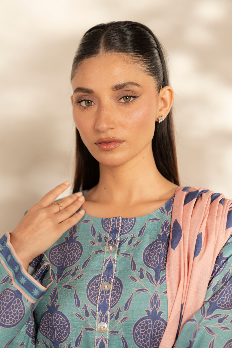 RTS | SHIRT, TROUSER & DUPATTA view 3