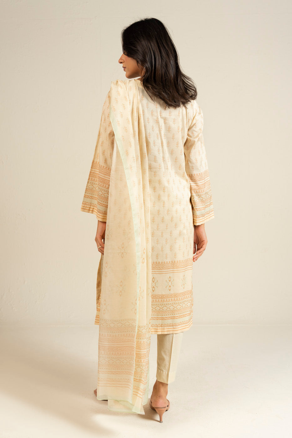 RTS  | SHIRT, TROUSER & DUPATTA view 4