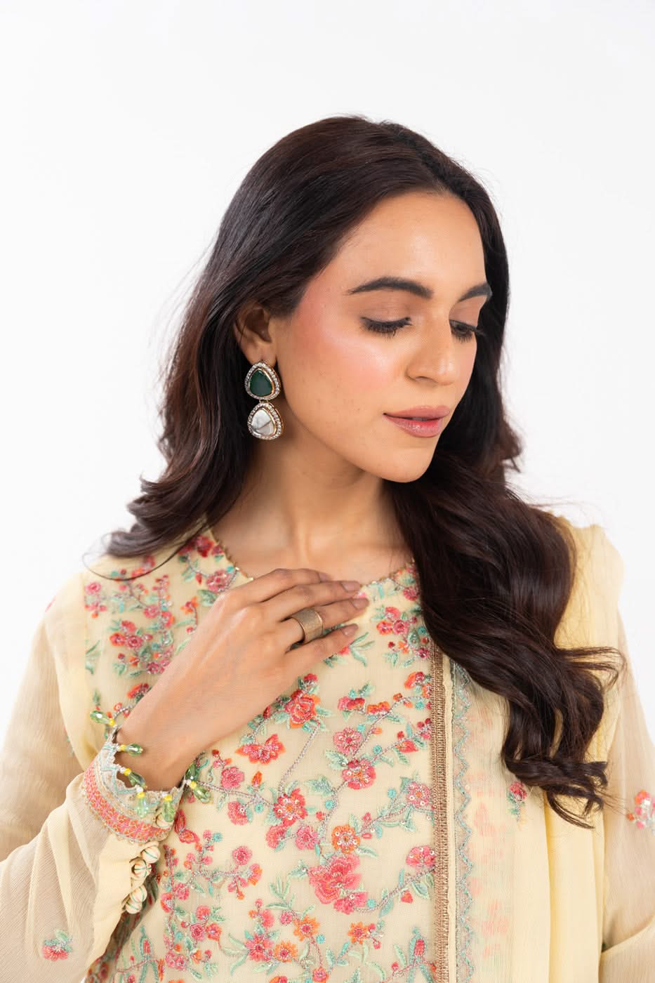 RTS | SHIRT, LINING, TROUSER & DUPATTA view 3