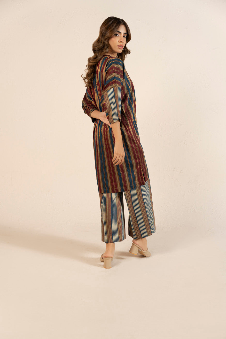RTW | SHIRT & CULOTTE view 4