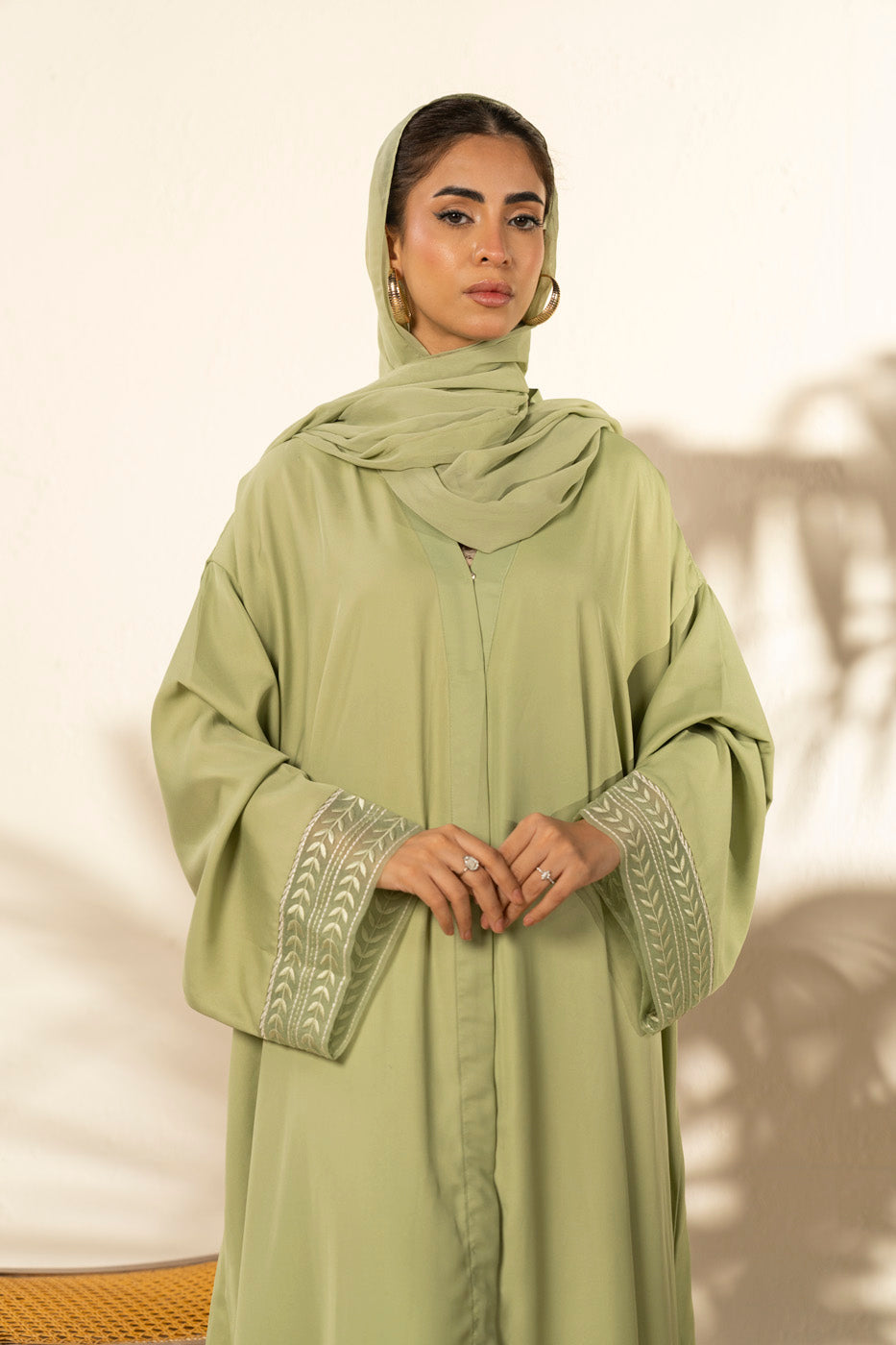 RTW | ABAYA & STOLE alternate view