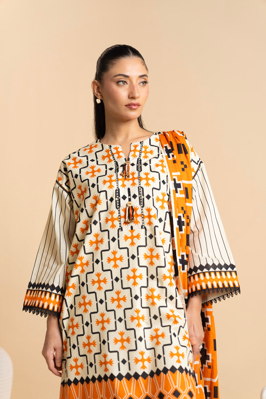 RTS | SHIRT, TROUSER & DUPATTA alternate view