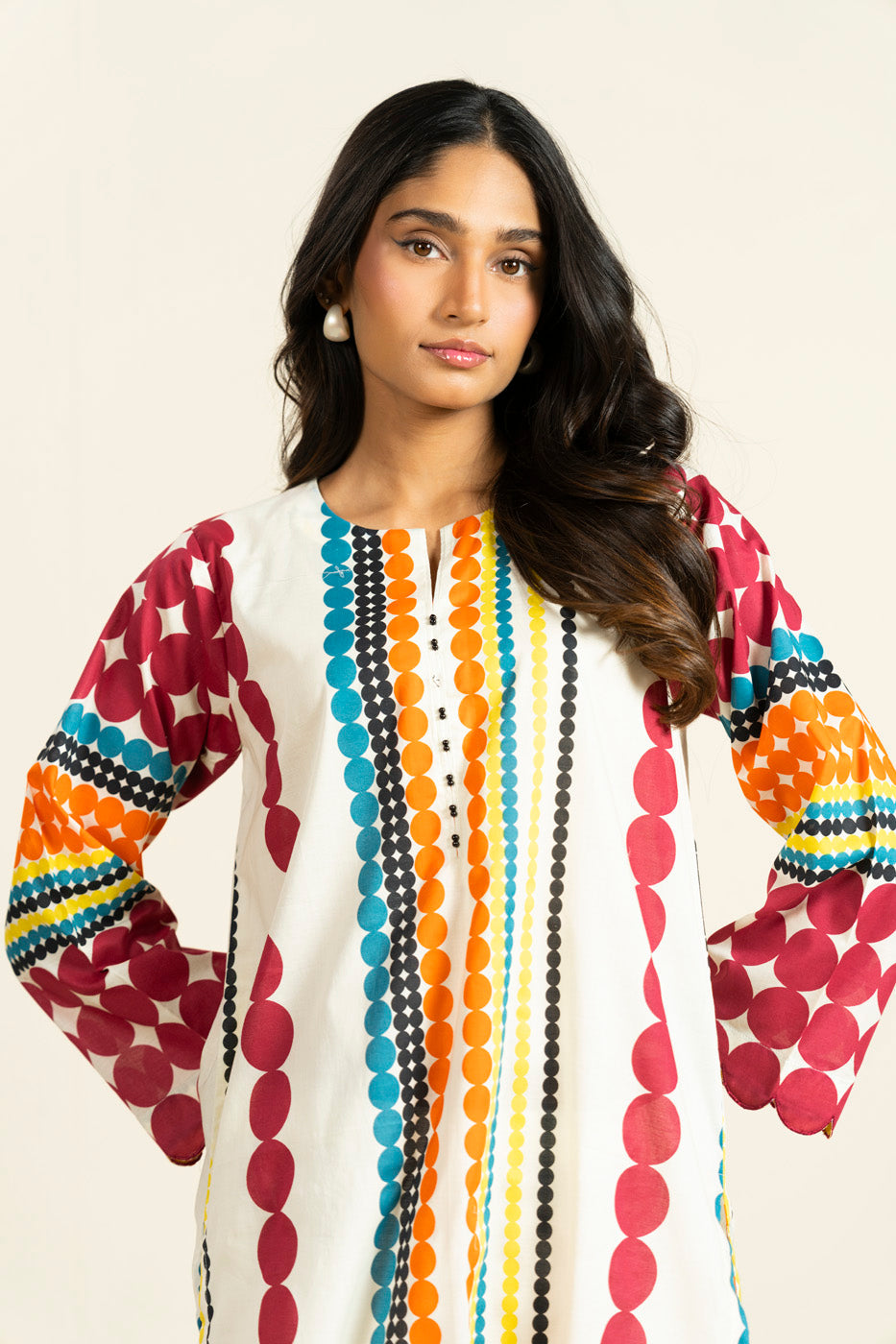 RTW | SHIRT view 3