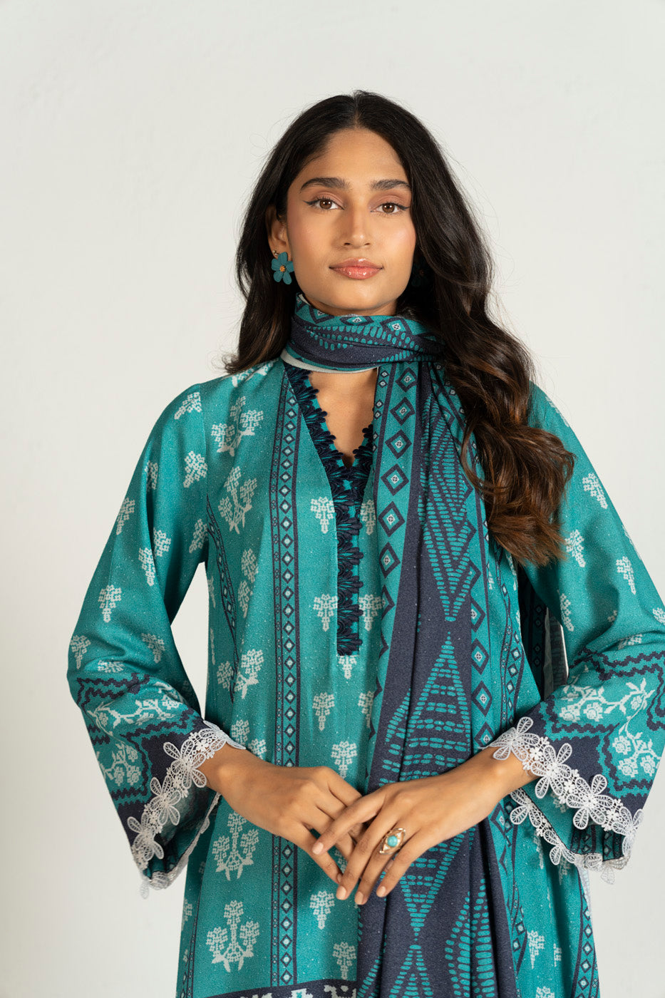 RTS | SHIRT, TROUSER & DUPATTA alternate view