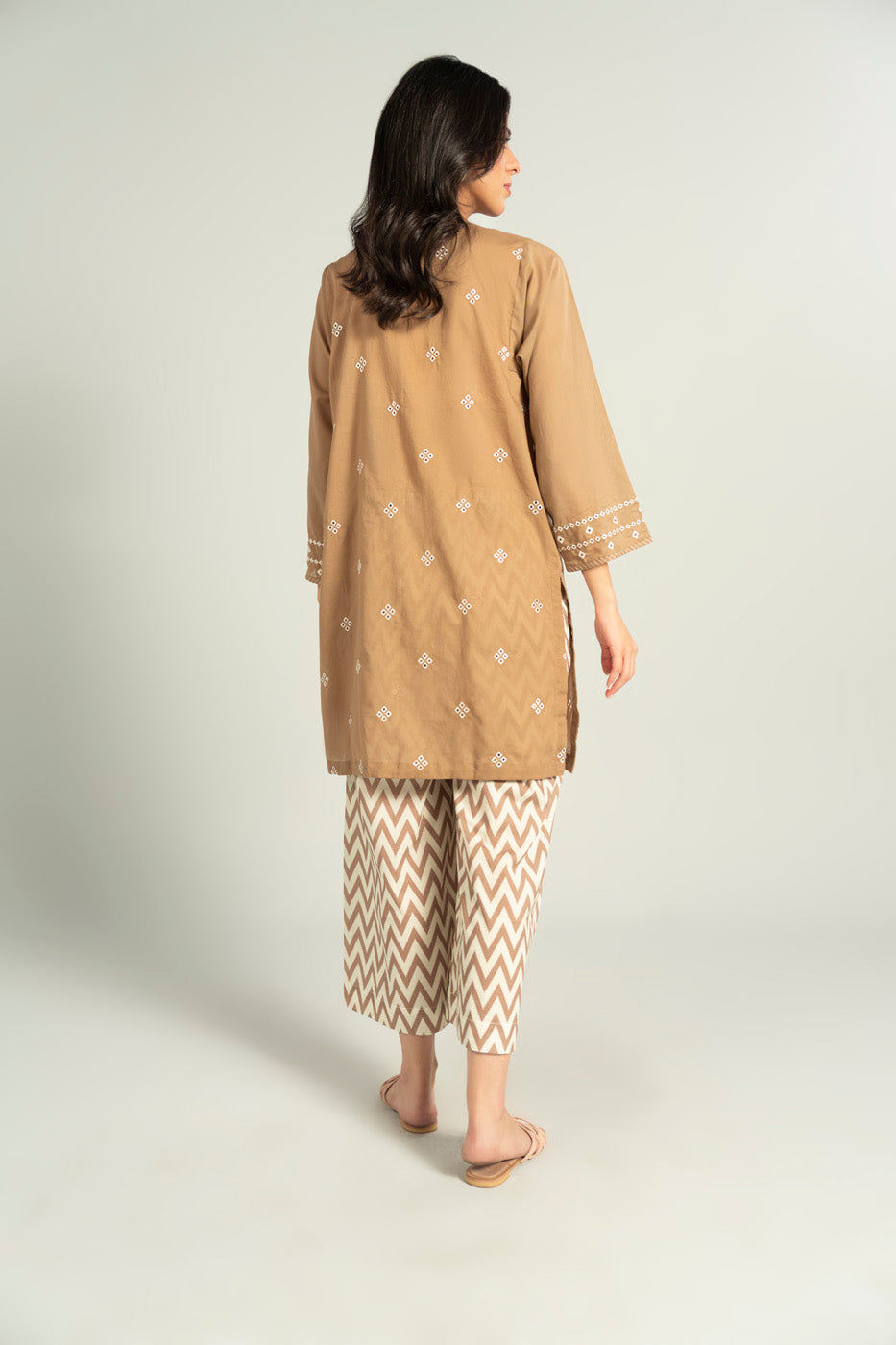 RTW | SHIRT view 4