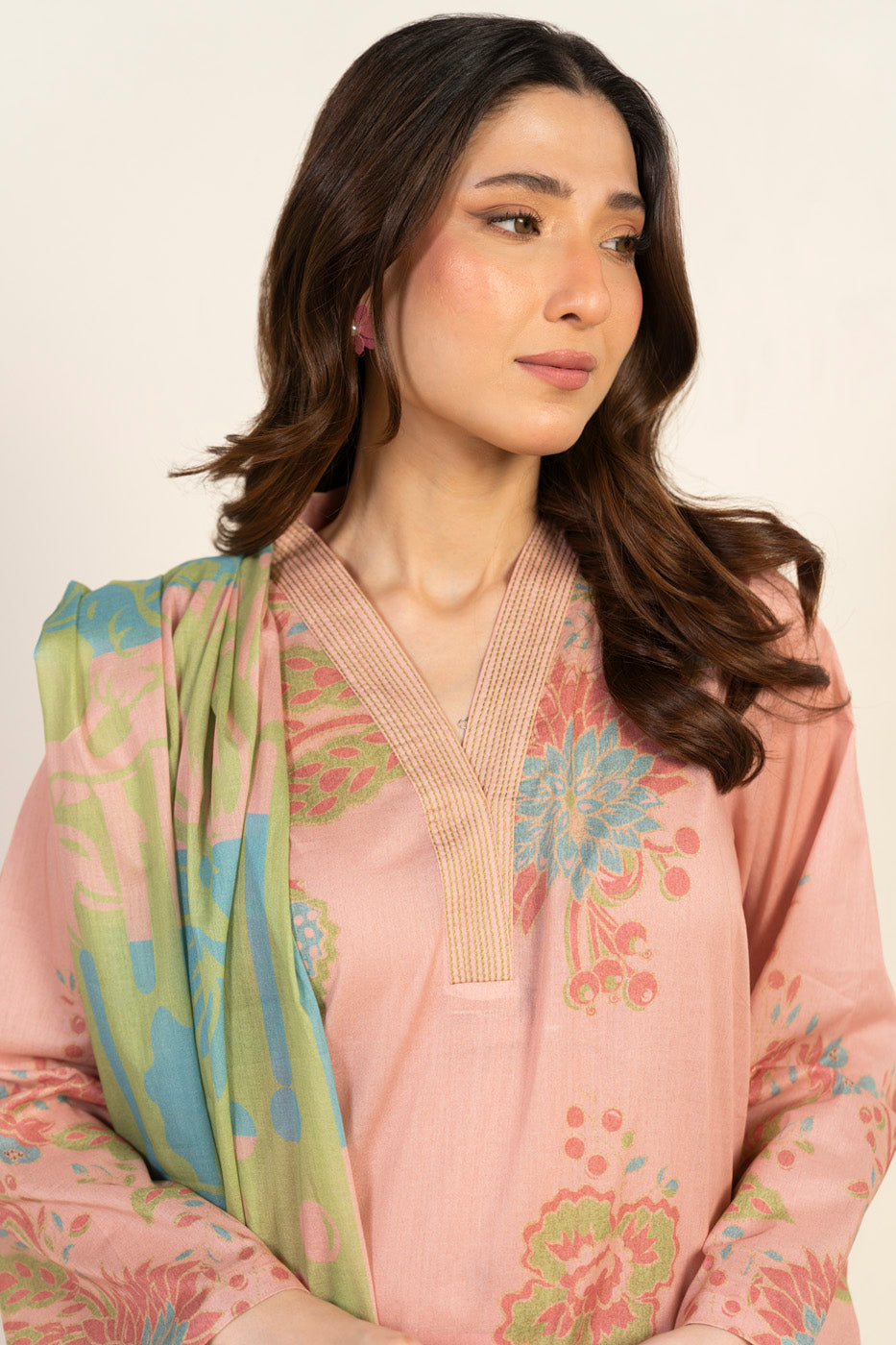 RTS  | SHIRT, TROUSER & DUPATTA view 3