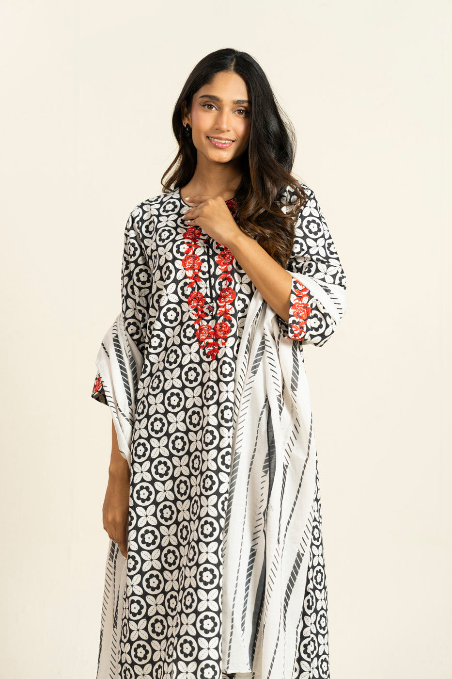 RTW | SHIRT, CULOTTE & DUPATTA alternate view