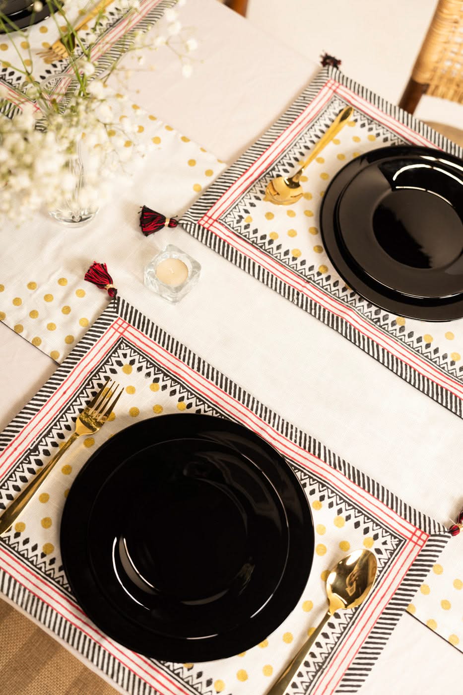 HOME | PLACE MAT view 3