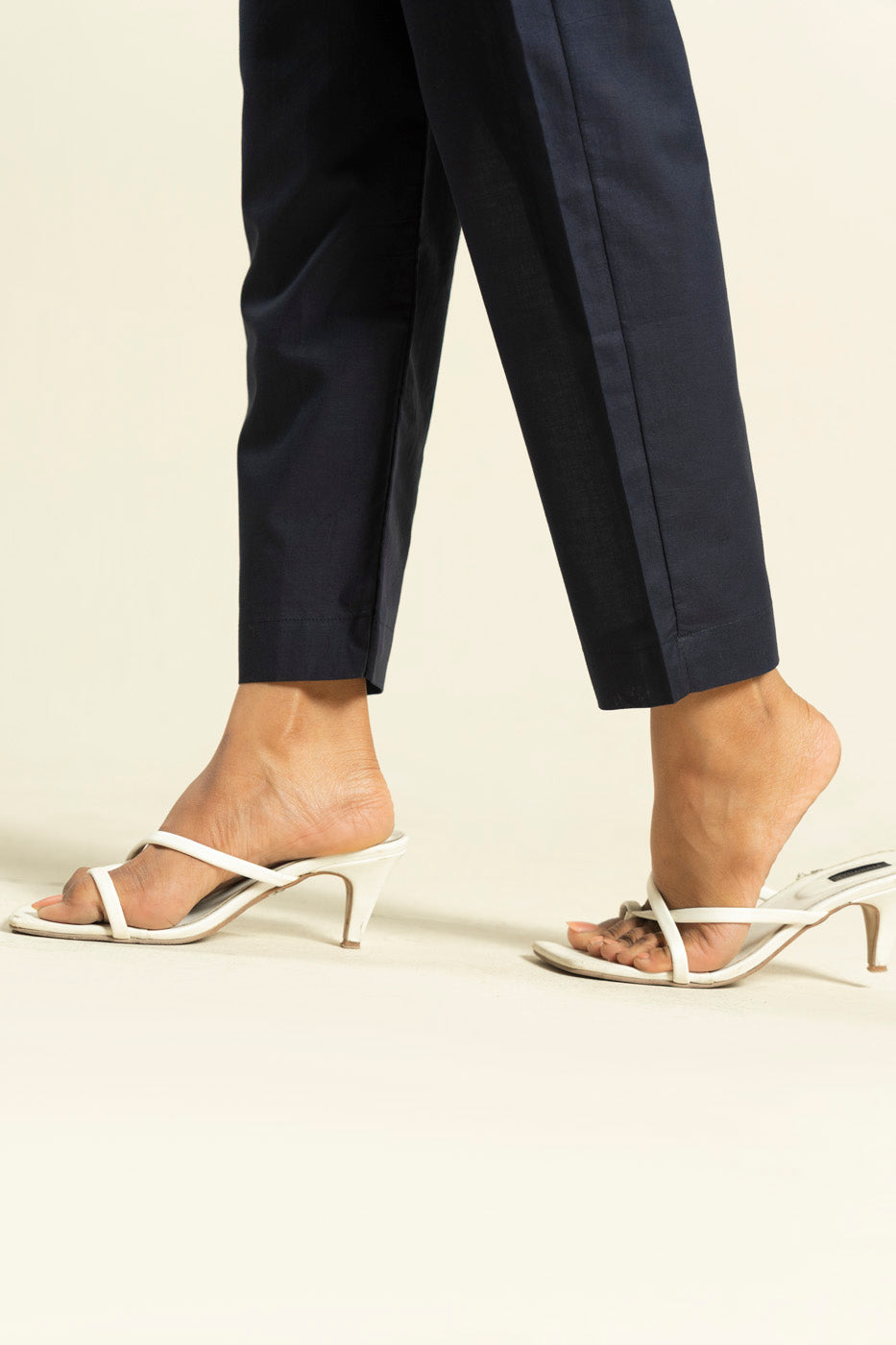 RTW | TROUSER view 3