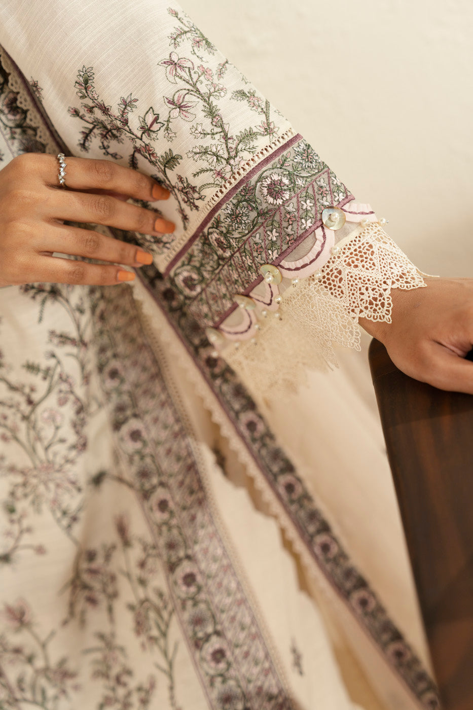 RTS | SHIRT, TROUSER & DUPATTA view 4