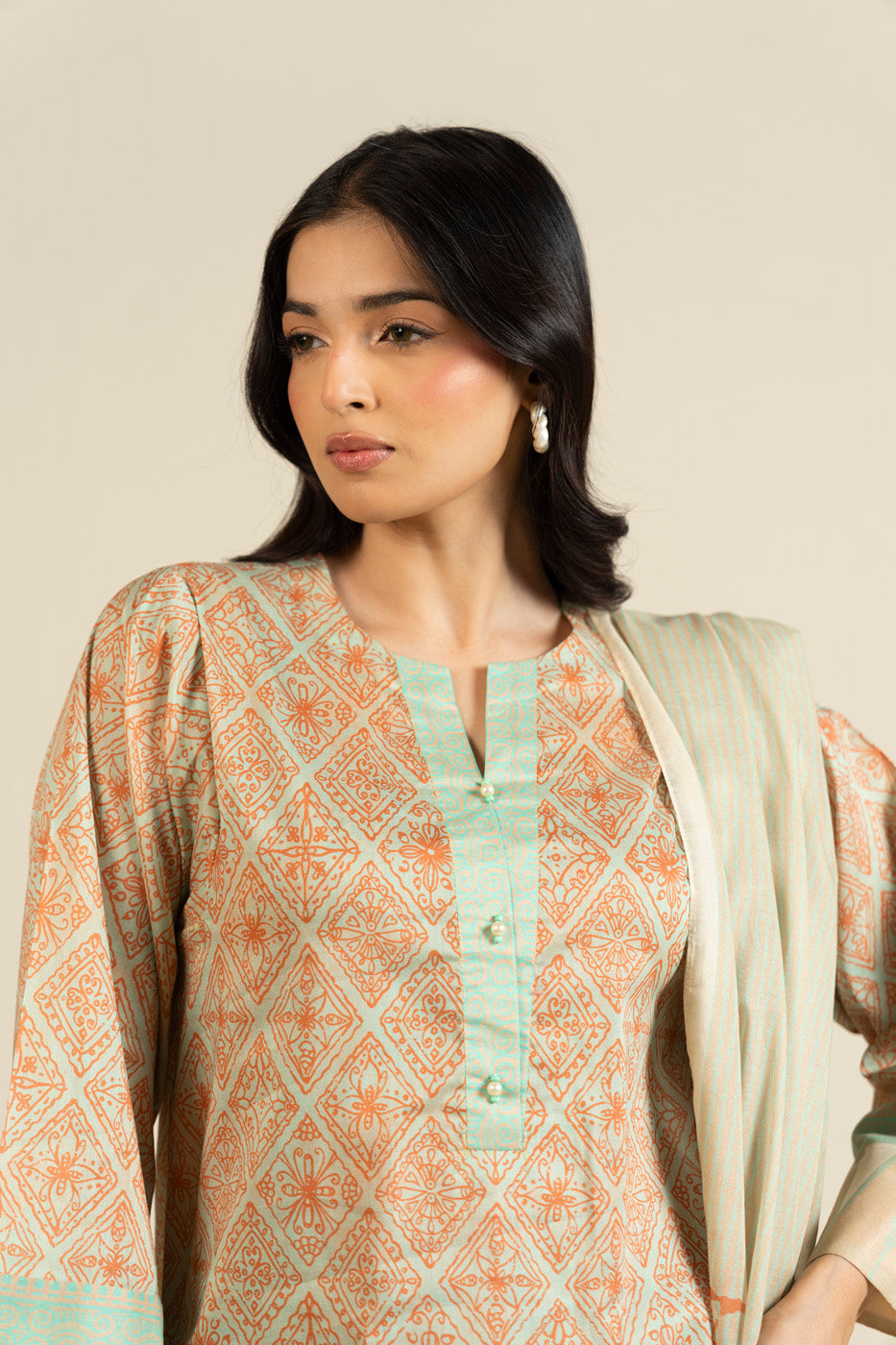 RTS  | SHIRT, TROUSER & DUPATTA view 3