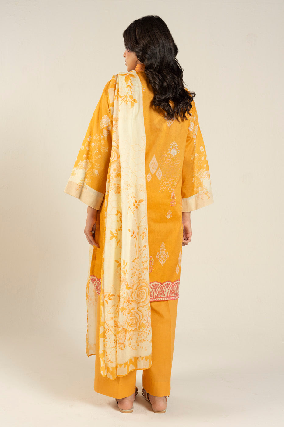 RTS  | SHIRT, TROUSER & DUPATTA view 3