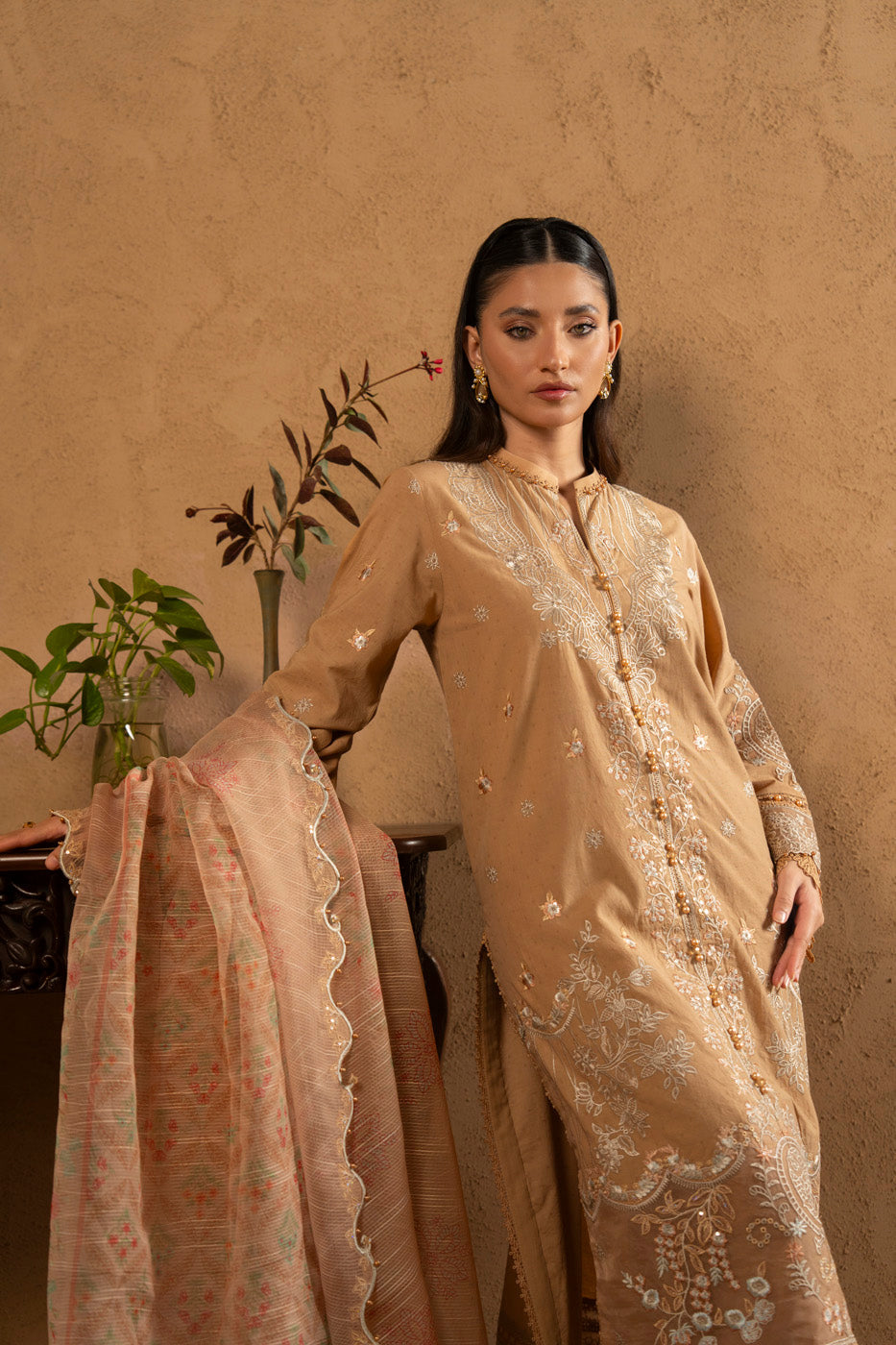 RTS | SHIRT, TROUSER & DUPATTA alternate view