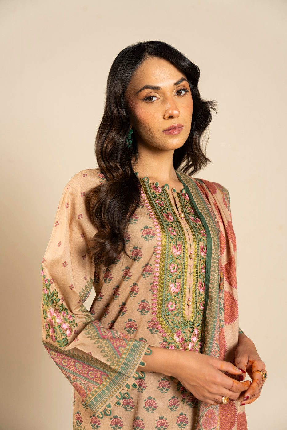 RTS | SHIRT, TROUSER & DUPATTA alternate view
