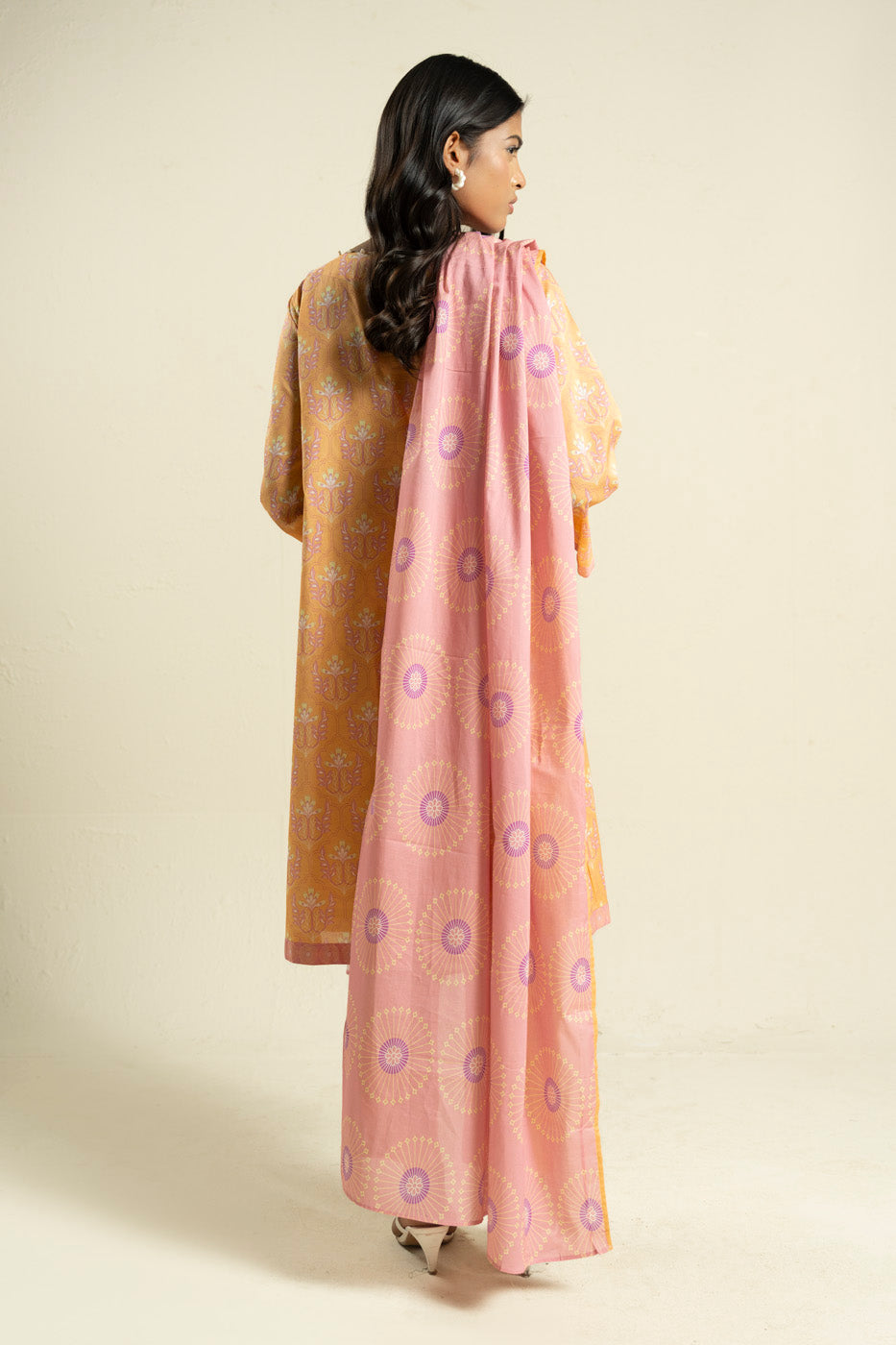 RTS | SHIRT & DUPATTA view 4