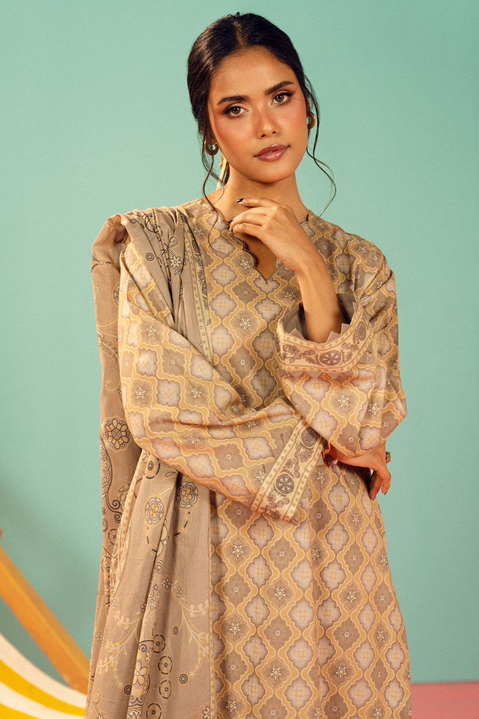 RTS | SHIRT, TROUSER & DUPATTA alternate view