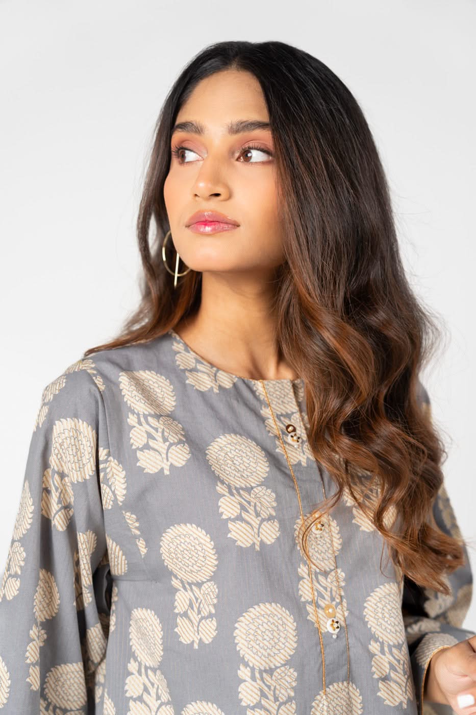 RTW | SHIRT & DUPATTA view 3