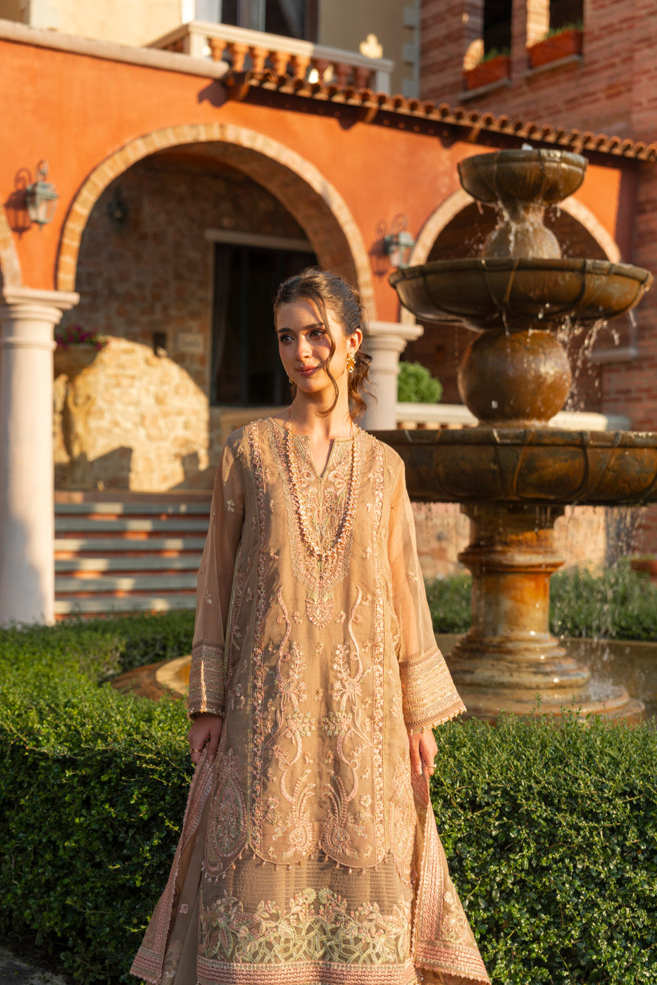 RTS | SHIRT, TROUSER & DUPATTA alternate view