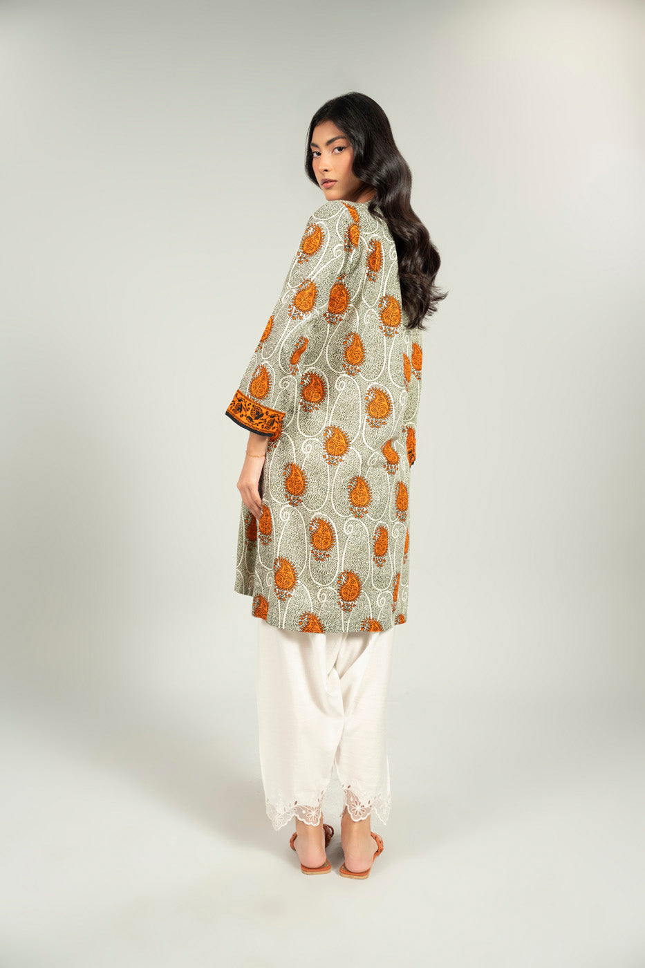RTW | SHIRT view 4