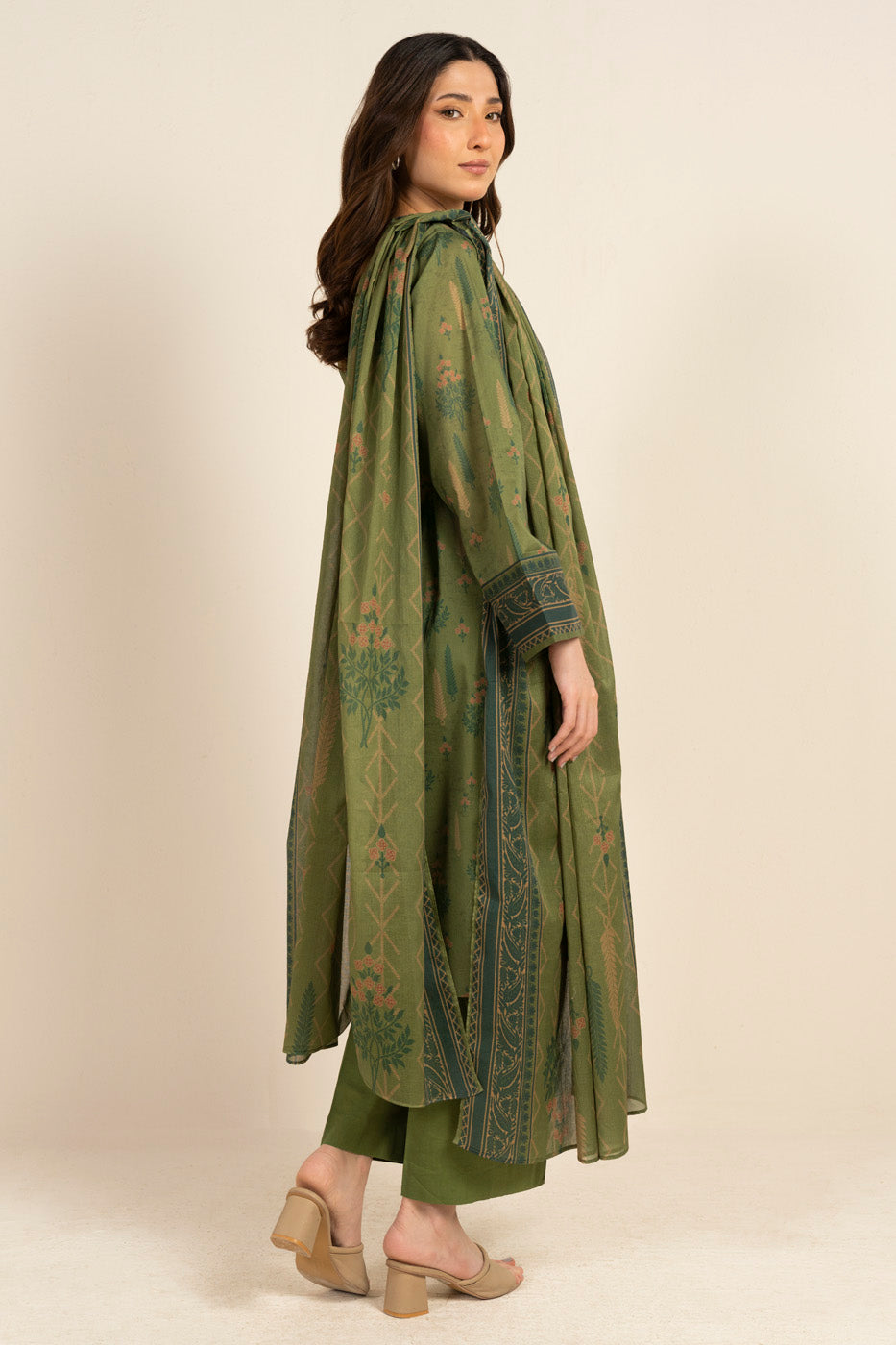 RTS  | SHIRT, TROUSER & DUPATTA view 4