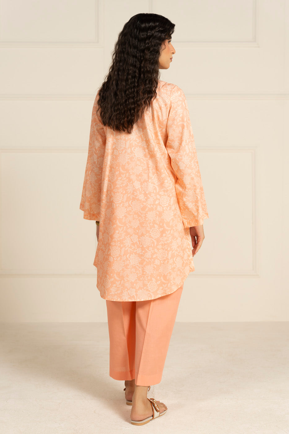 RTW | SHIRT view 4