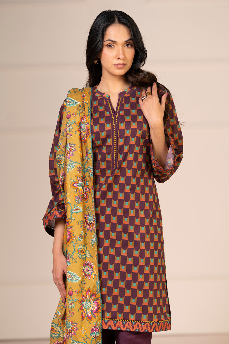 RTS | SHIRT & DUPATTA alternate view