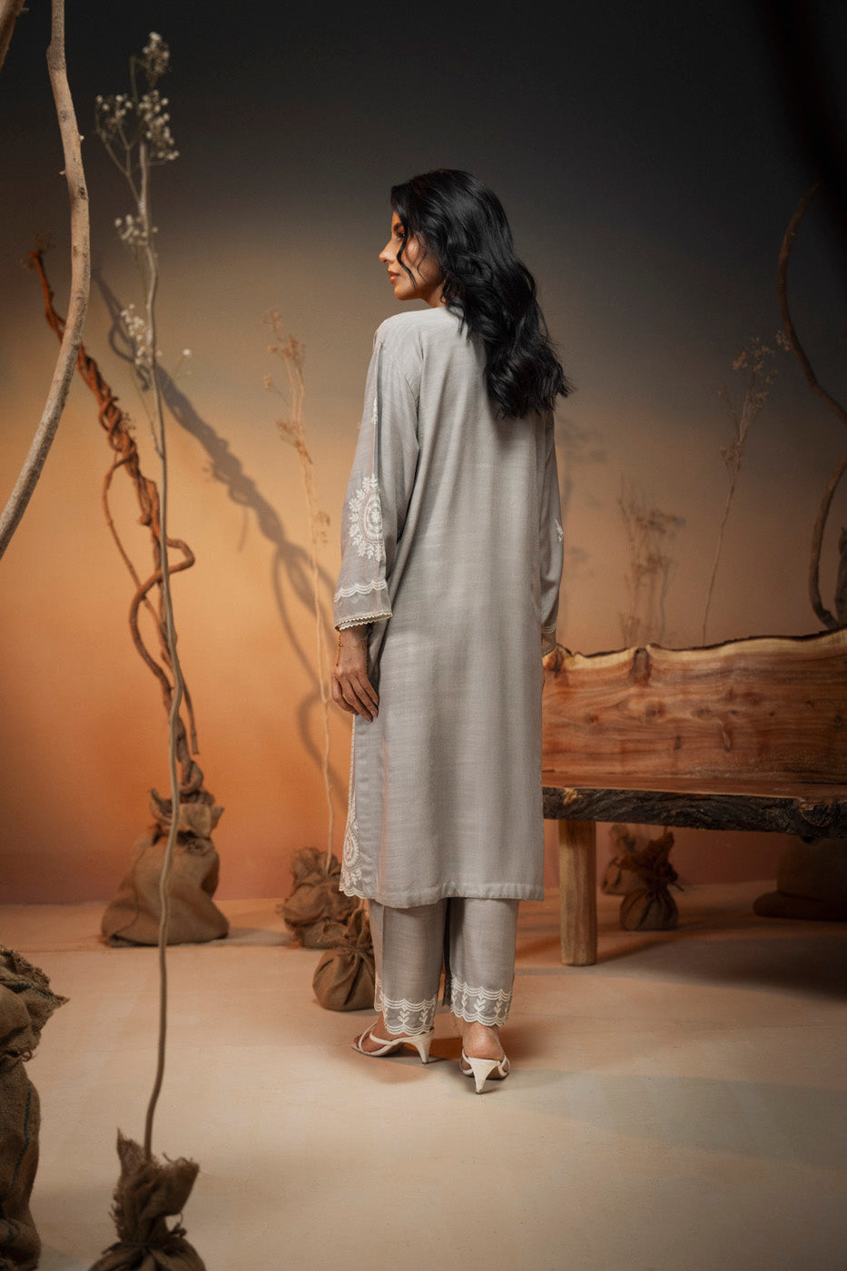 RTW | SHIRT & TROUSER view 4