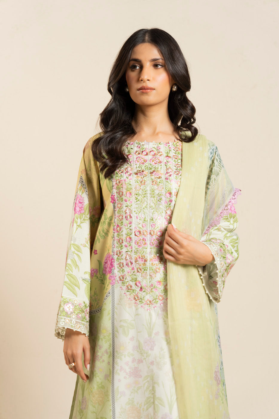 RTS | SHIRT, TROUSER & DUPATTA alternate view