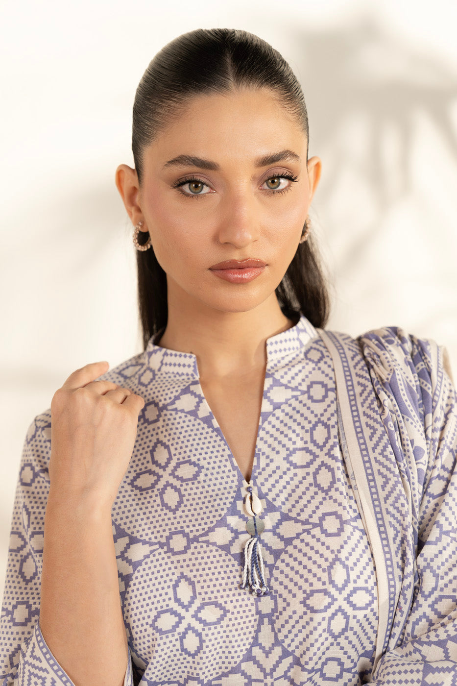 RTS | SHIRT & DUPATTA view 3