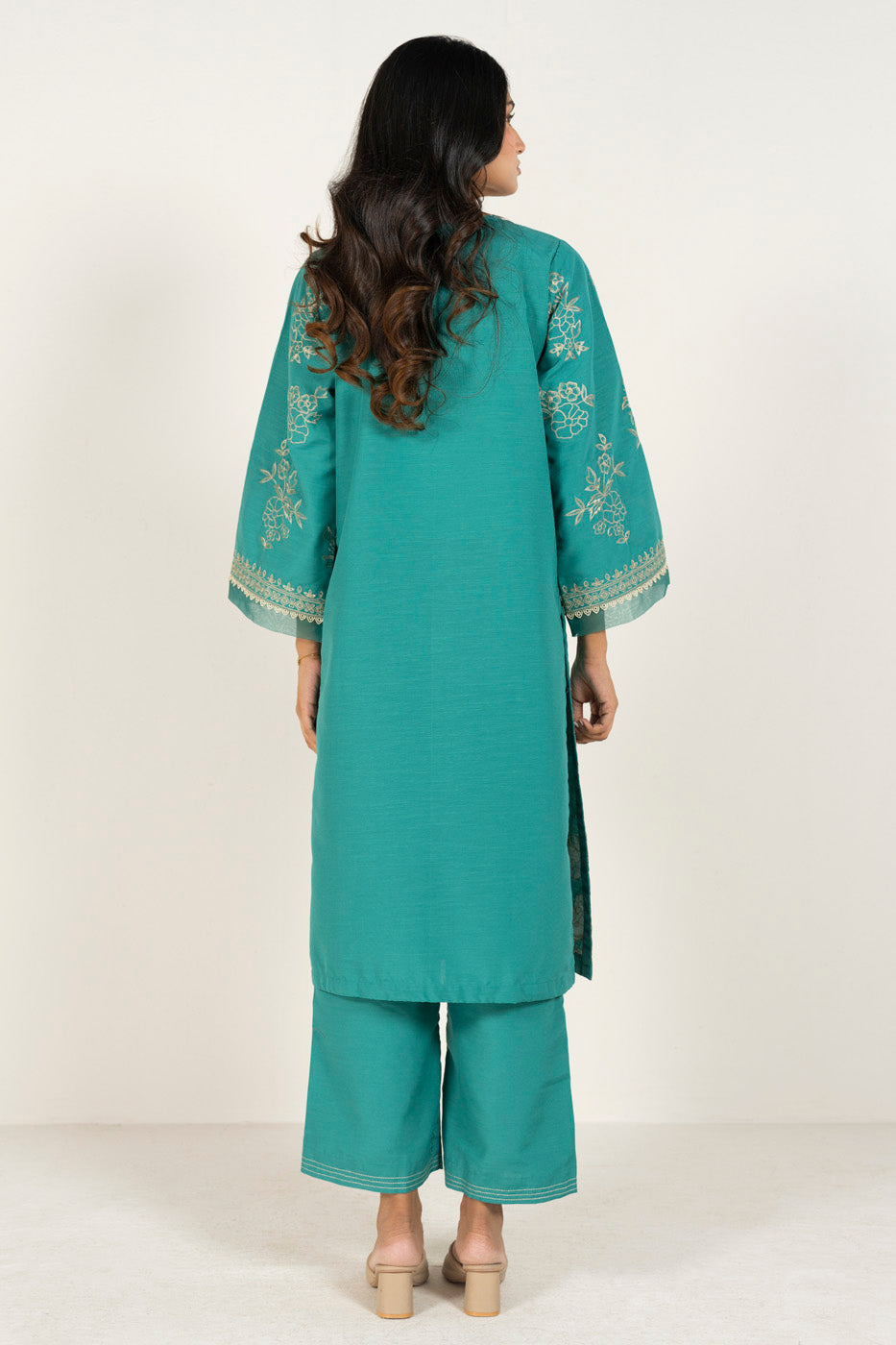 RTW | SHIRT & TROUSER view 4