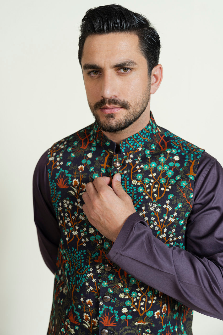 RTW | WAISTCOAT view 3
