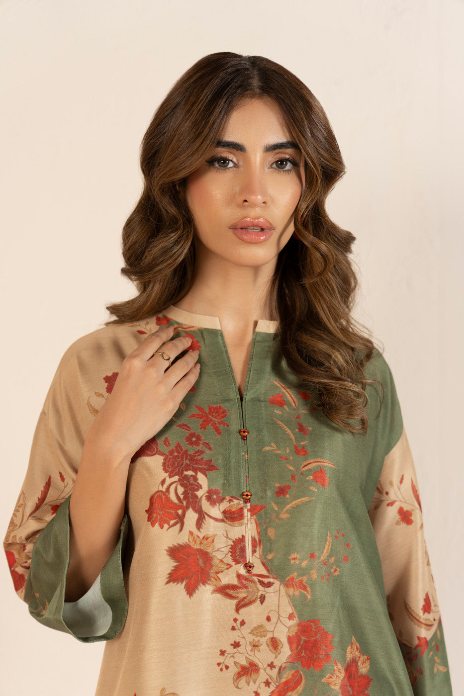 RTW | SHIRT & TROUSER view 3