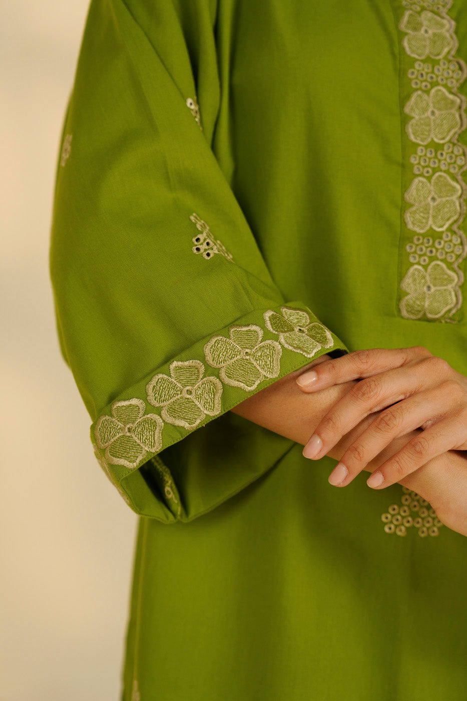 RTW | SHIRT & SHALWAR view 4