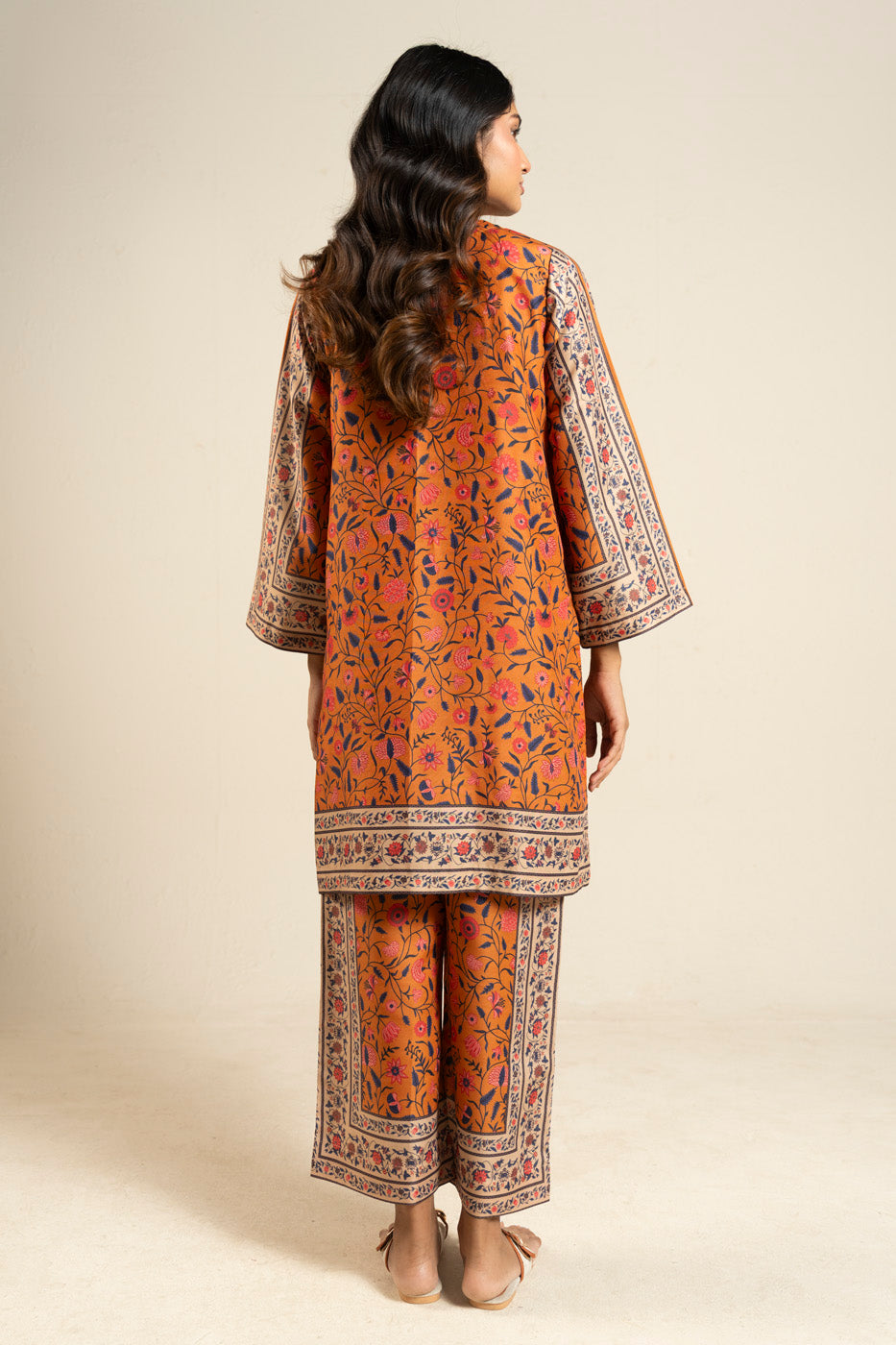 RTW | SHIRT & TROUSER view 4